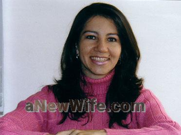 50390 - Maria Age: 44 - Colombia