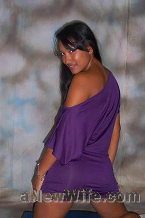 106515 - Kimberly Age: 24 - Colombia