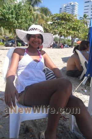 153067 - Karen Age: 43 - Colombia