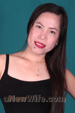 157731 - Rowena Age: 37 - Philippines