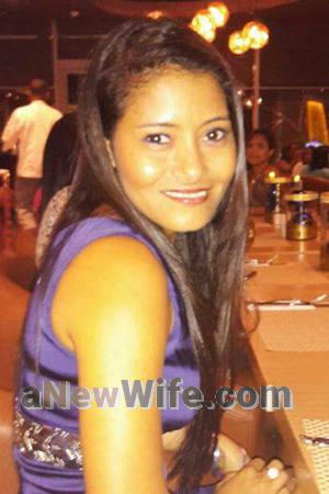 170629 - Gladis Age: 38 - Colombia