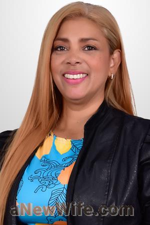 174360 - Paula Andrea Age: 49 - Colombia