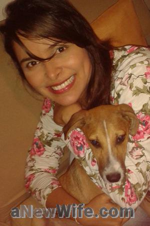 176390 - Yurliet Age: 38 - Colombia