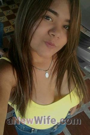 179794 - Karolay Age: 29 - Colombia