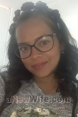 181685 - Martha Age: 43 - Colombia