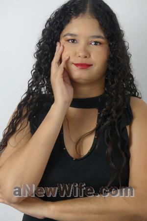 190664 - Jaquelin Age: 38 - Colombia