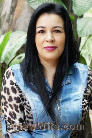 191153 - Sandra Age: 46 - Colombia
