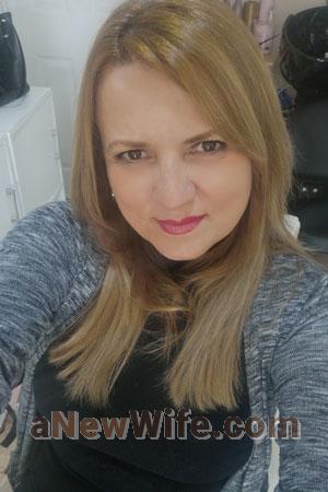 192063 - Gretel Age: 55 - Costa Rica