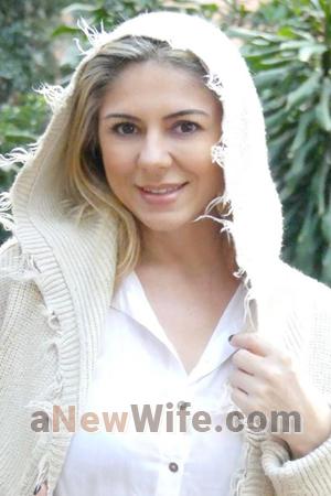 193461 - Maria Nury Age: 49 - Colombia