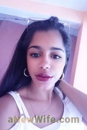 194369 - Claudia Age: 27 - Colombia