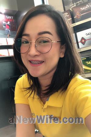 195340 - Preaw Age: 38 - Thailand
