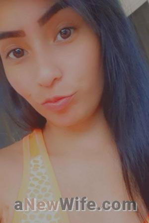 196163 - Thalya Age: 33 - Venezuela