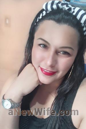 197134 - Nelly Age: 35 - Colombia