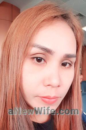 197179 - Jaruphit (Pitcha) Age: 46 - Thailand