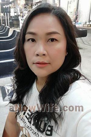 197769 - Ratchaneekorn (Soey) Age: 44 - Thailand