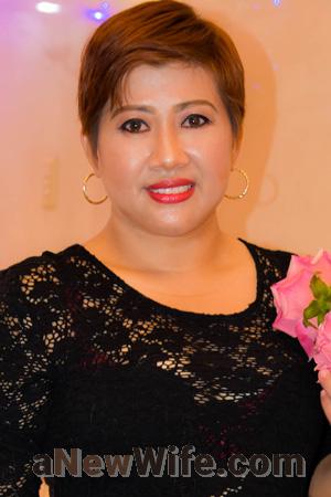 198680 - Karen Dhelia Age: 43 - Philippines