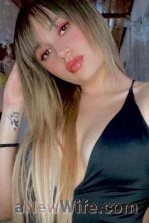 199729 - Stephany Age: 33 - Colombia