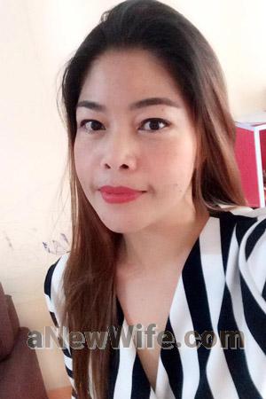 200554 - Sunisa (Meaw) Age: 48 - Thailand