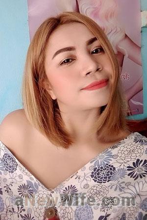 202678 - Itsariyaporn Age: 43 - Thailand