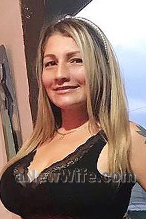 205106 - Angie Age: 45 - Costa Rica