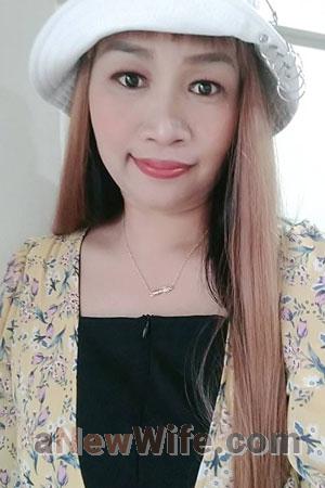 205156 - Pranee Age: 45 - Thailand