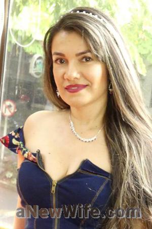 205233 - Erika Age: 50 - Colombia