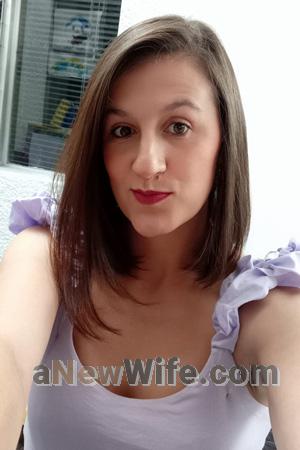 206103 - Gabriela Age: 35 - Colombia