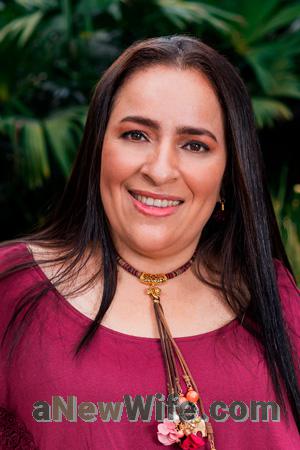 207513 - Yised Age: 44 - Colombia