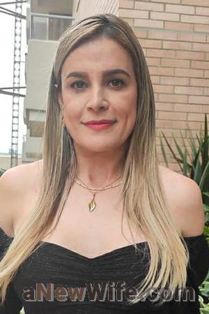 207666 - Yamile Andrea Age: 41 - Colombia
