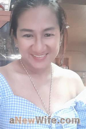 207993 - Thanyaras Age: 52 - Thailand