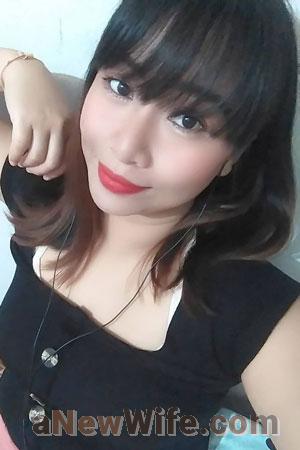 208191 - Nitchanan Age: 40 - Thailand