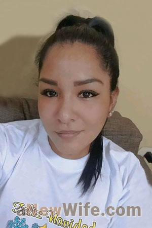 208289 - Ivana Age: 32 - Peru