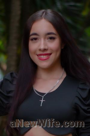 210417 - Heily Age: 23 - Colombia