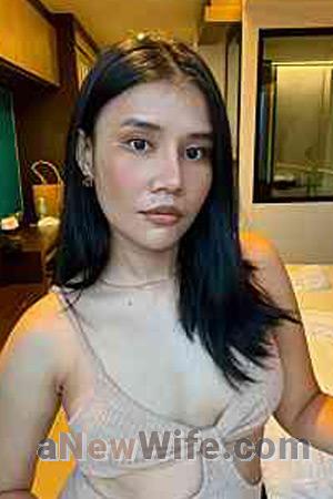 210713 - Kanittha Age: 32 - Thailand
