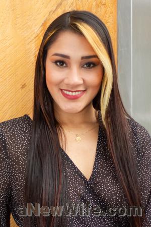 211140 - Luisa Age: 28 - Colombia