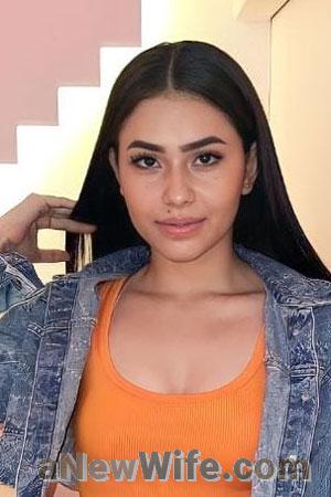 212760 - Estefania Age: 23 - Colombia