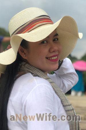 213359 - Syramy Age: 37 - Cambodia