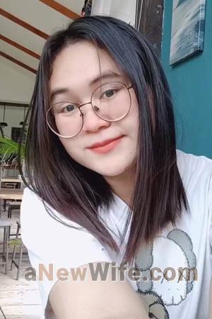 213372 - Arrada Age: 25 - Thailand