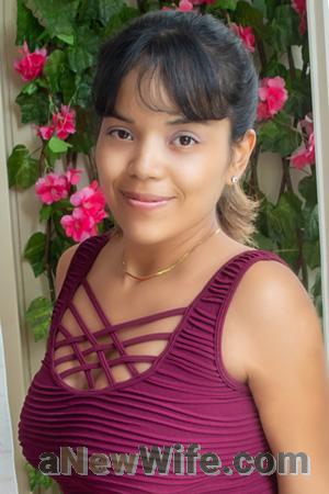 214303 - Vicky Age: 37 - Peru