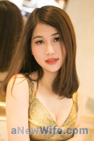 215177 - Novia Age: 33 - China