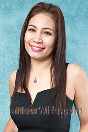 216397 - Tassanee (Meow) Age: 43 - Thailand