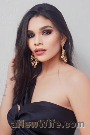 217100 - Gisselle Age: 27 - Colombia