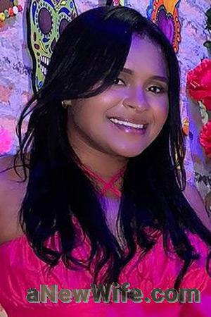 219594 - Estefani Age: 28 - Colombia
