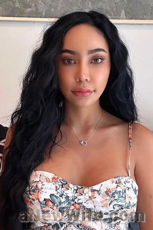 219967 - Peeraya Age: 32 - Thailand