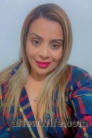 220938 - Katherine Age: 37 - Costa Rica