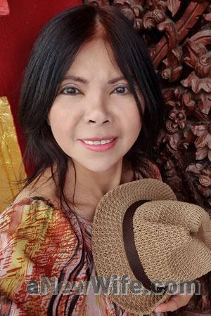 220969 - Prakaipetch Age: 51 - Thailand
