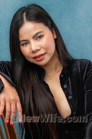 221552 - Salinee Age: 36 - Thailand