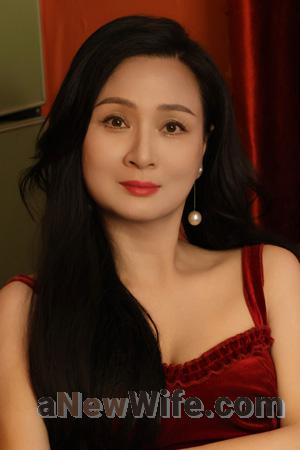 221577 - Jacelyn Age: 53 - China