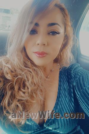 221788 - Wendoly Age: 46 - Costa Rica
