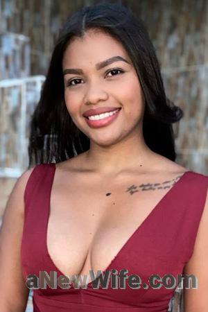 221805 - Heidy Age: 26 - Colombia